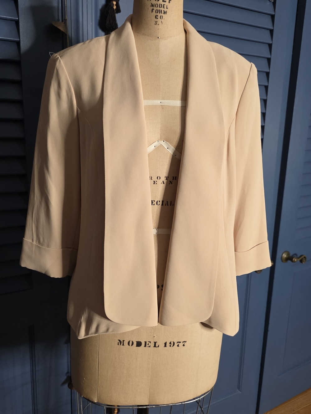 Alberto Makali Soft Cream Open-Front Blazer